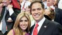 Marco Rubio, kandidát na prezidenta USA, nasadil i silnou zbraň – svoji krásnou manželku