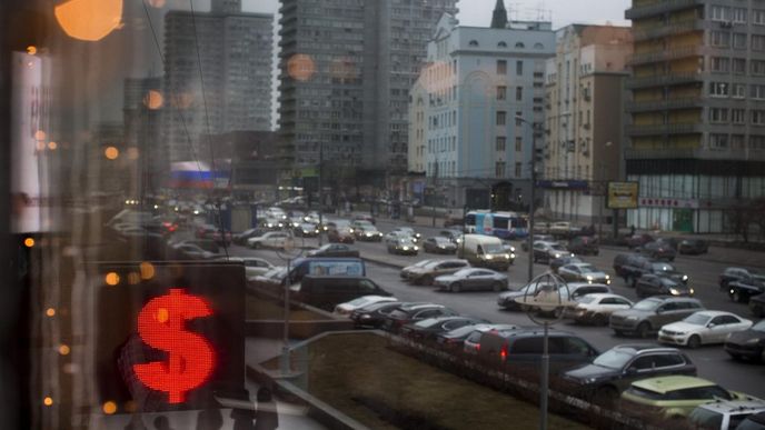 Rubl i ruské akcie zahájily obchodování růstem