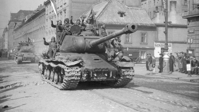 Rudá armáda při osvobozování Prahy v květnu 1945 - ilustrační snímek