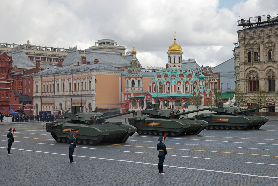 T-14 Armata - tank, co stále ještě není ve výzbroji.