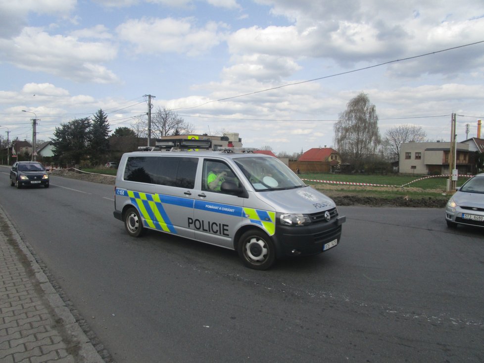 Dopravu v mnoha případech řídí policie.