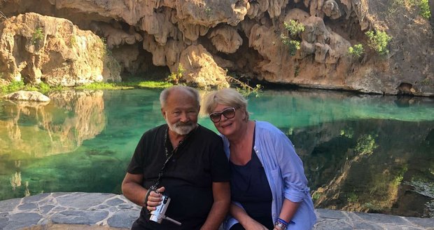 Con su amiga Helena de vacaciones en Omán Con su amiga Helena de vacaciones en Omán