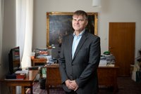 Nový český velvyslanec na Slovensku: Zemanův muž Jindrák vystřídá Tuhého, Slováci souhlasí