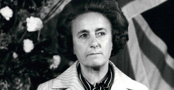 Matka národa skončila před popravčí četou. Kdo byla Elena Ceaușescuová?