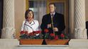 Rumunský prezident Klaus Iohannis s manželkou Carmen Iohannis Rumunský prezident Klaus Iohannis s manželkou Carmen Iohannis