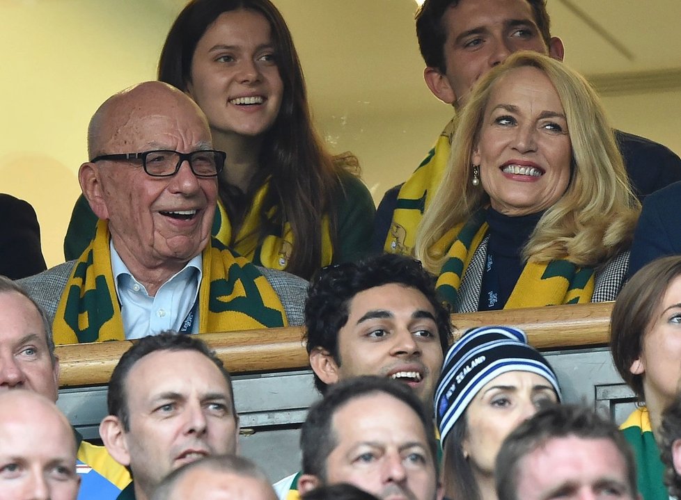 Rupert Murdoch se svou partnerkou Jerry Hall