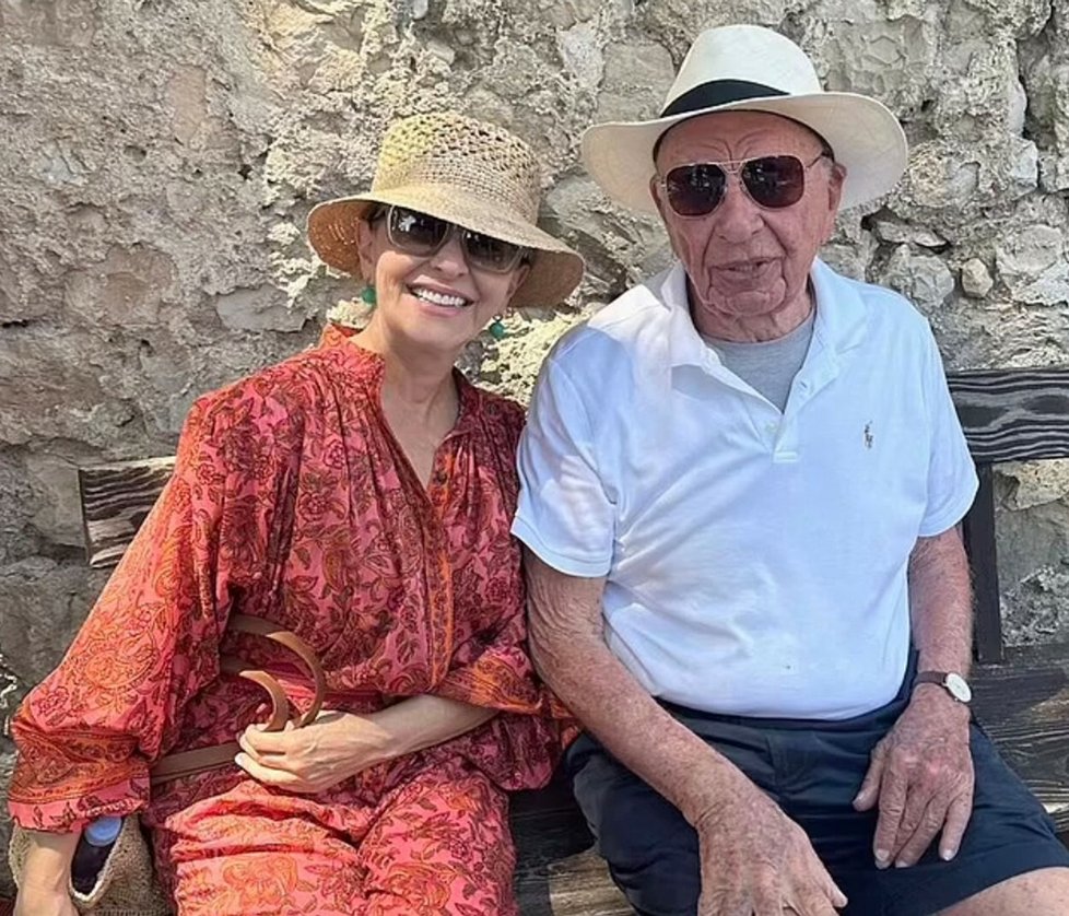 Mediální magnát Rupert Murdoch a Jelena Žukovová