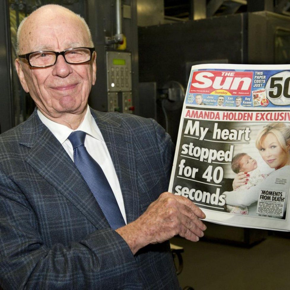 Rupert Murdoch s prvním číslem nového týdeníku