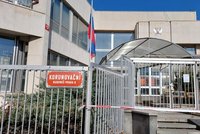 „Ať jdou na chuj!“ vzkázal ruské ambasádě starosta Prahy 6. Ulici přejmenují na Ukrajinských hrdinů