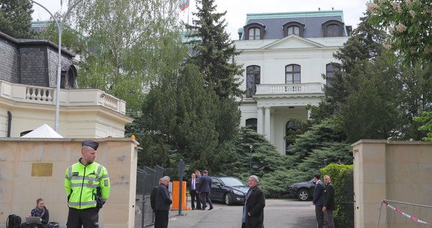 Ruské velvyslanectví v Praze (9.5 2019)