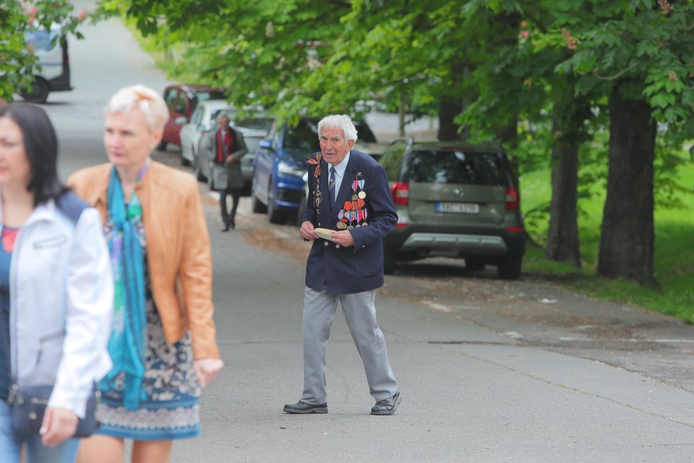 Oslavy konce druhé světové války na ruském velvyslanectví v Praze (9. 5. 2019)