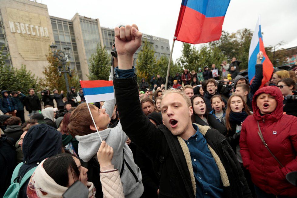 Demonstrace podporovatelů ruského opozičníka Navalneho (7. 10. 2017)