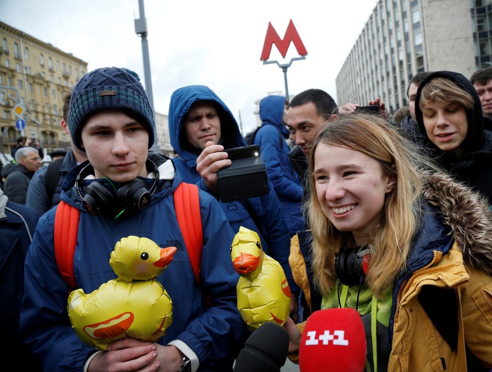 Demonstrace podporovatelů ruského opozičníka Navalneho (7. 10. 2017)