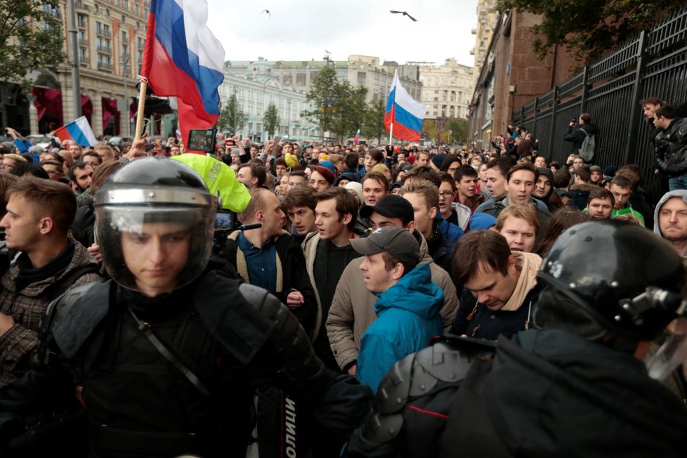 Demonstrace podporovatelů ruského opozičníka Navalneho (7. 10. 2017)