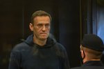 Alexej Navalnyj v soudní síni.