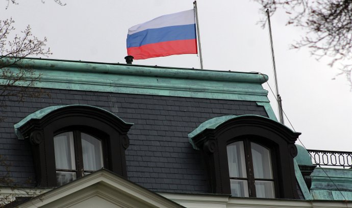 Rusko zkoušelo získat ke spolupráci vyhoštěného českého diplomata