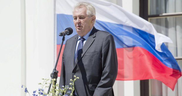 Zeman jako hlavní hvězda na konferenci Putinova přítele: Bude kázat o teroru 