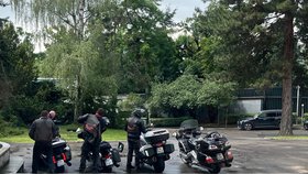Motorkáři Noční vlci na ruské recepci