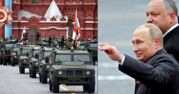 Rakety, tanky a Putinův smích: Rusko slaví konec II. světové války