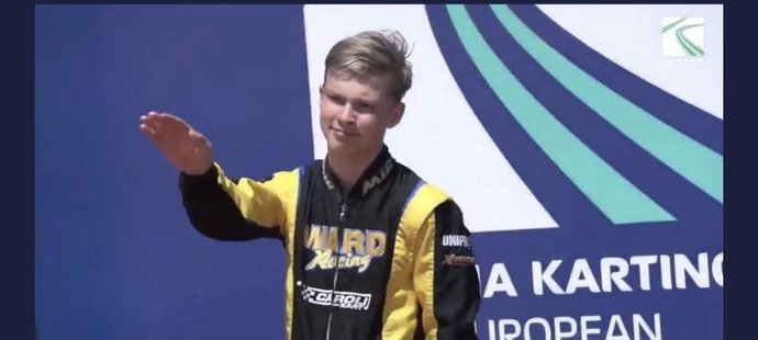 Mladičký ruský závodník Arťom Severjuchin