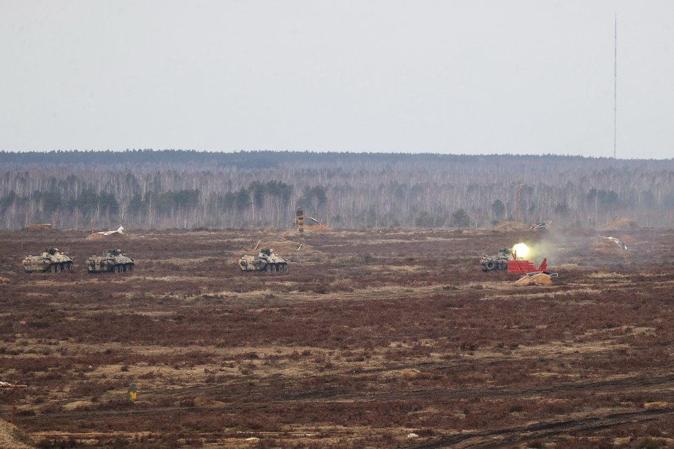 Společné vojenské cvičení Ruska a Běloruska (únor 2022)
