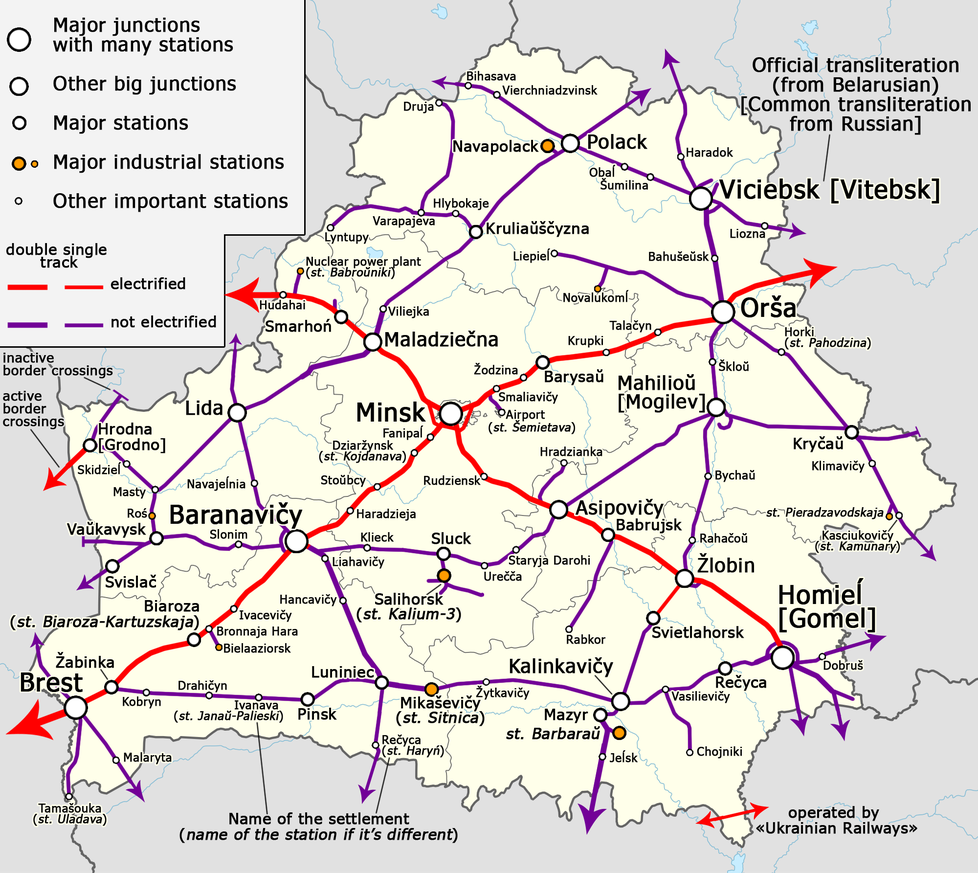Mapa běloruských tratí: Na Ukrajinu vedou tři (červeně jsou elektrifikované).