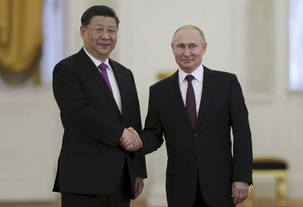 Ruský prezident Putin v Moskvě hostil čínského prezidenta Si Ťin-pchinga