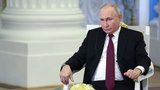 „Stylový“ lídr? Ruská značka představila oblečení inspirované Putinem