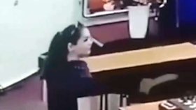 Šampionka na šachovém turnaji v Rusku otrávila rtutí svou rivalku