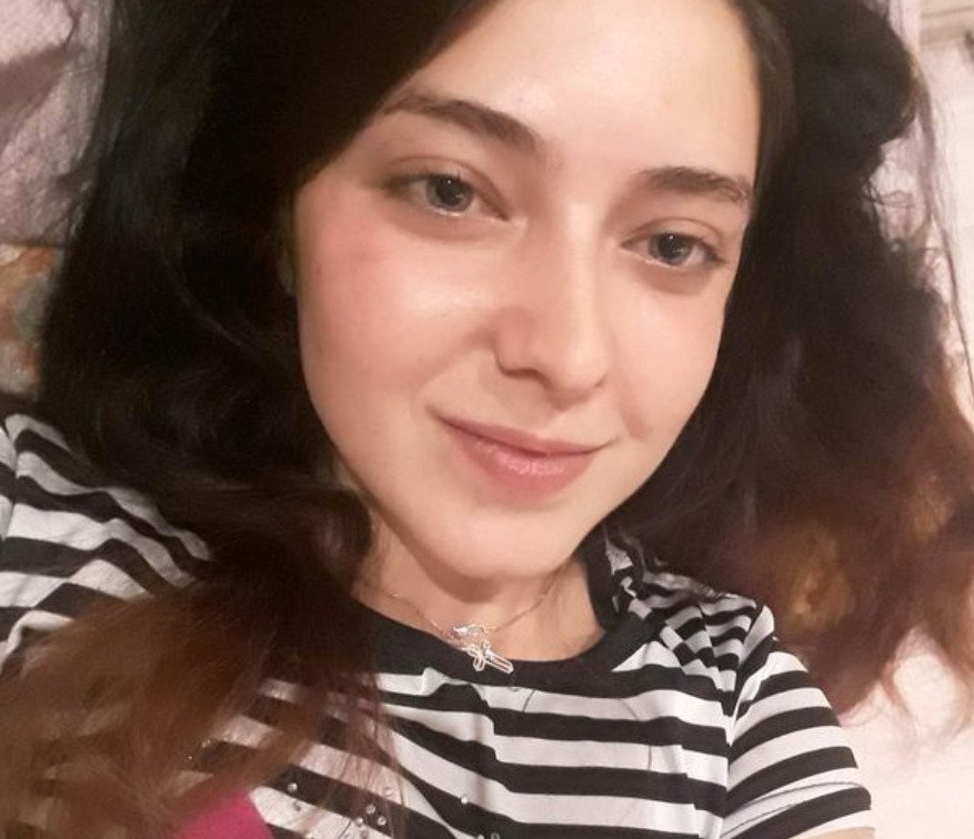 Elena (22) zabila dva muže, jednoho znásilnila lopatou.