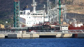 Tanker ruské stínové flotily známý jako Jaguar, Argent, Primo Stealth či Signal Puma.