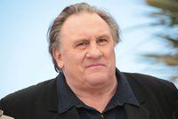 Dlužník Depardieu v Rusku neplatí daně, na paty mu šlapou exekutoři