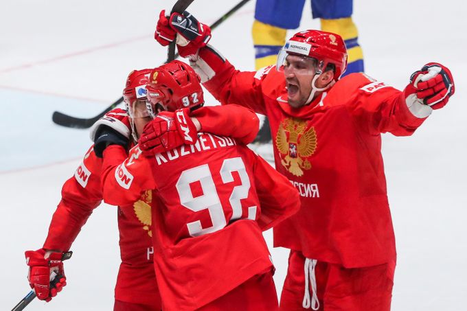 Rusové se vrací na MS v hokeji! Soud rozhodl, IIHF nesouhlasí, ale respektuje Rusové se vrací na MS v hokeji! Soud rozhodl, IIHF nesouhlasí, ale respektuje