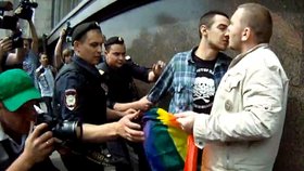 Homosexuální průvody Moskva zakázala na 100 let dopředu.