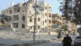 Letecké údery na severosyrské město Idlib