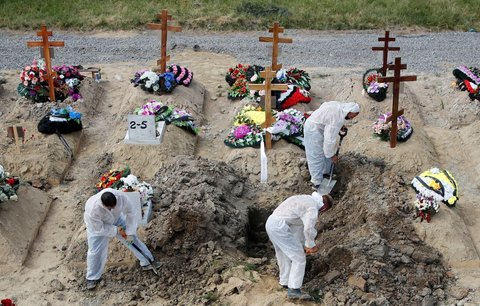 Tvrdý dopad covidu: Naděje na dožití klesá v Evropě nejvíc od druhé světové války