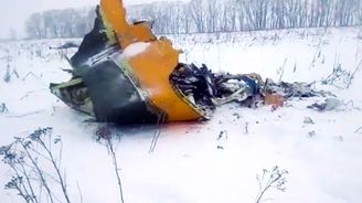 Po startu z Moskvy se zřítilo ruské letadlo s 71 lidmi