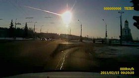 Sestřelilo ruský meteorit UFO, aby zachránilo planetu?