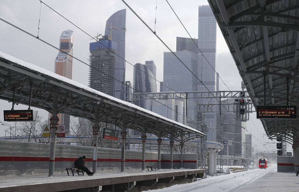 Ruská metropole se od rána topí ve sněhu, podle meteorologů dnes Moskvu ochromila největší kalamita za posledních 70 let. (ilustrační foto)