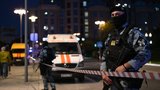 Moskva se zlobí: Bombový atentát se třemi mrtvými v kavárně označila teroristický čin
