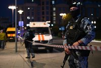 Moskva se zlobí: Bombový atentát se třemi mrtvými v kavárně označila teroristický čin