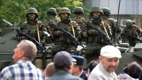 Rusko slibuje „horké léto“: Má v plánu přes 2 tisíce vojenských cvičení