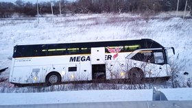 Při nehodě autobusu v Rusku zemřelo osm lidí. (16.12.2022)