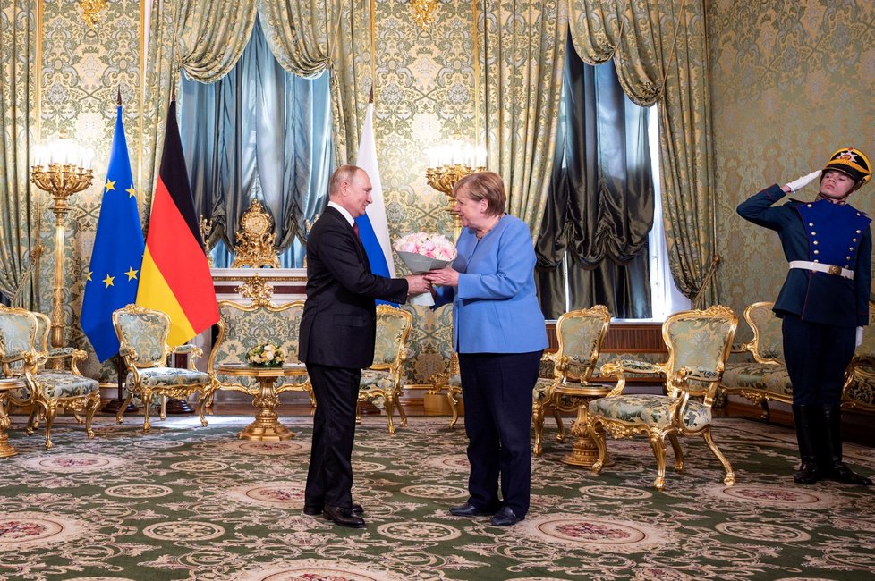 Německá kancléřka Angela Merkelová s ruským prezidentem Vladimirem Putinem.