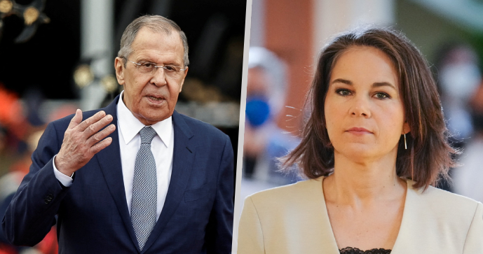 Ruský ministr zahraničí Sergej Lavrov a německá ministryně zahraničí Annalena Baerbocková.