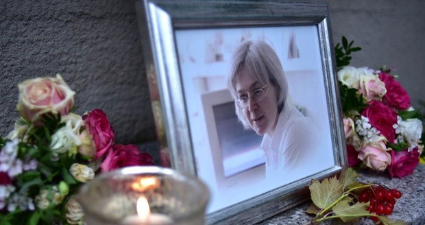 Jeden z vrahů ruské novinářky Politkovské je na svobodě: Pustili ho bojovat na Ukrajinu
