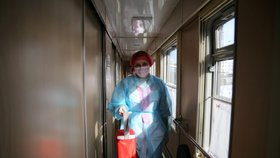 Očkování proti covidu-19 vakcínou Sputnik V v lékařském vlaku v ruském městě Tulun (16. 3. 2021)