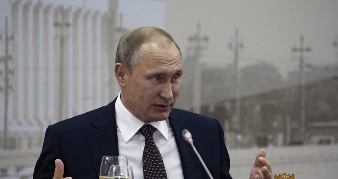 Ruský prezident Vladimir Putin na ekonomickém fóru v Petrohradě