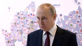 ONLINE: Putin podepsal dekret o jarních odvodech. Na Ukrajinu přijel slovenský premiér