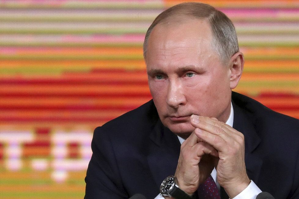 V březnových prezidentských volbách chce stávající hlavu státu Vladimira Putina volit 71,4 procenta Rusů